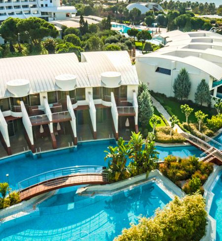 5* Diamonds Leisure Beach & Golf Resort – Diani Beach Package (6 Nights)