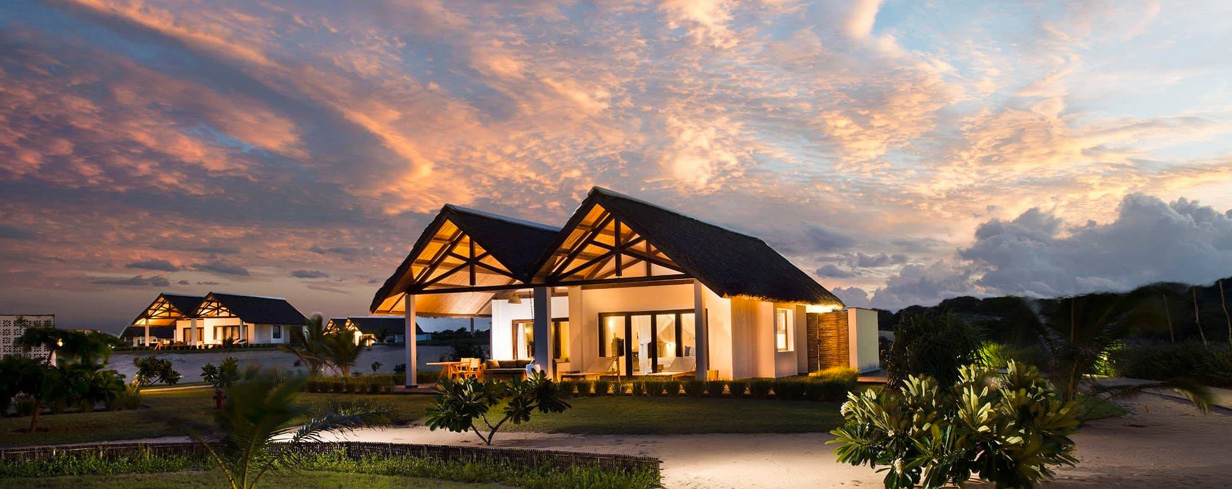 5* Diamonds Mequfi Beach Resort – Mozambique Family Package (4 Nights)